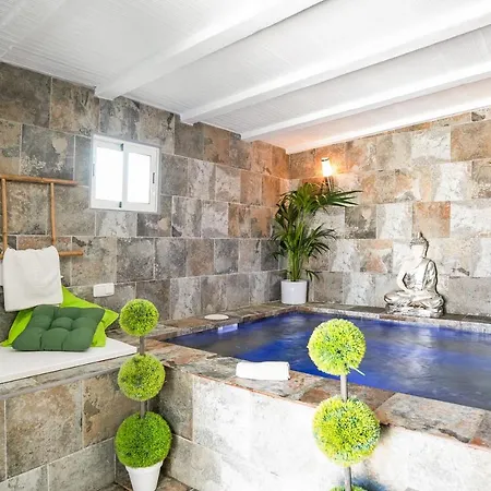 Casa Bombon